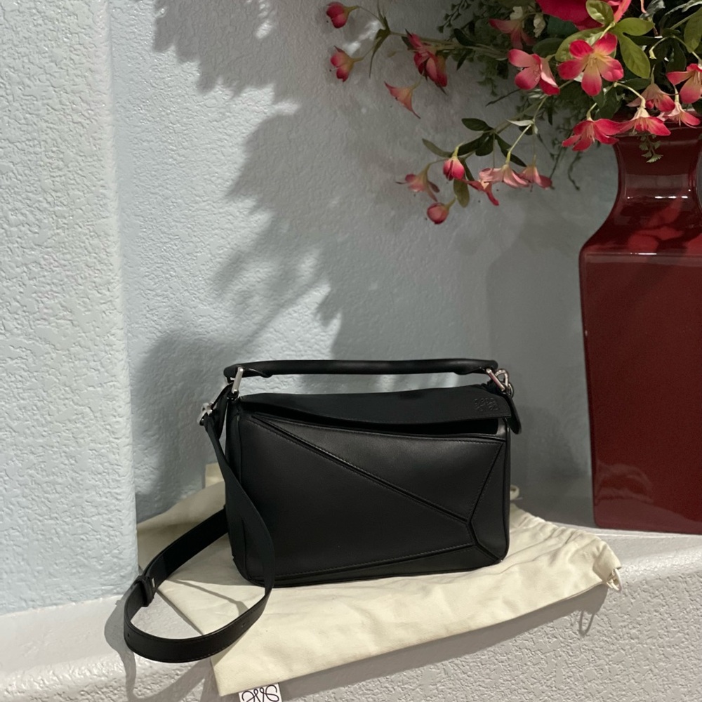 Loewe puzzle bag
